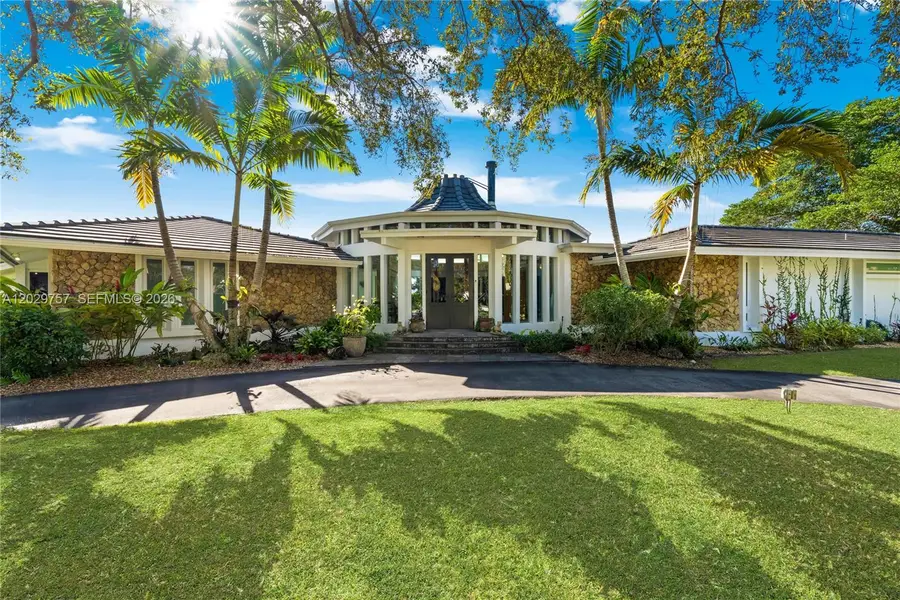 13300 SW 69th Ave, Pinecrest, FL 33156 - #2