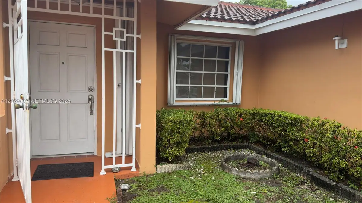 5890 SW 147th Ct, Miami, FL 33193 - #1