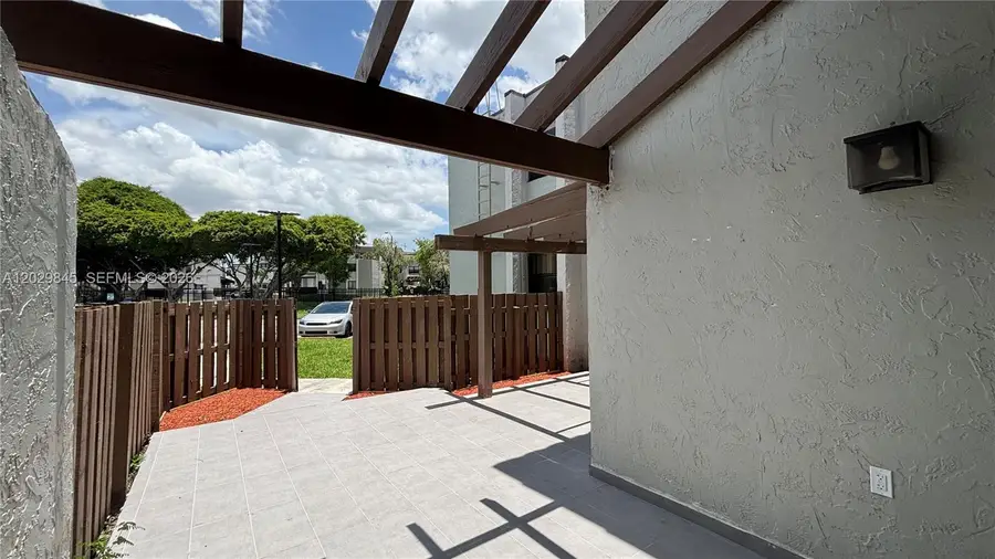 10303 NW 9th St Cir #102-16, Miami, FL 33172 - #3