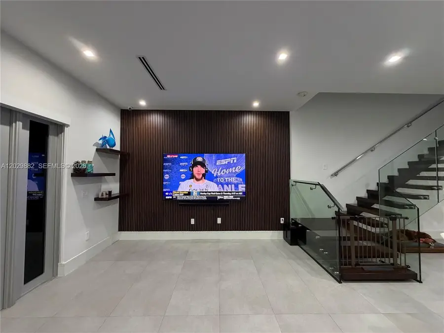 3073 Carter St, Miami, FL 33133 - #2