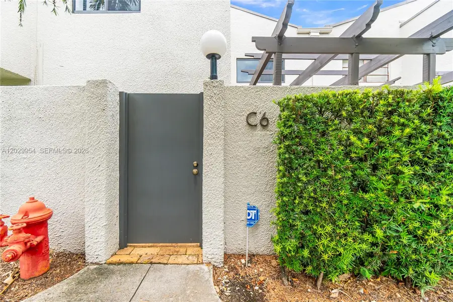 4714 SW 67th Ave #C6, Miami, FL 33155 - #3