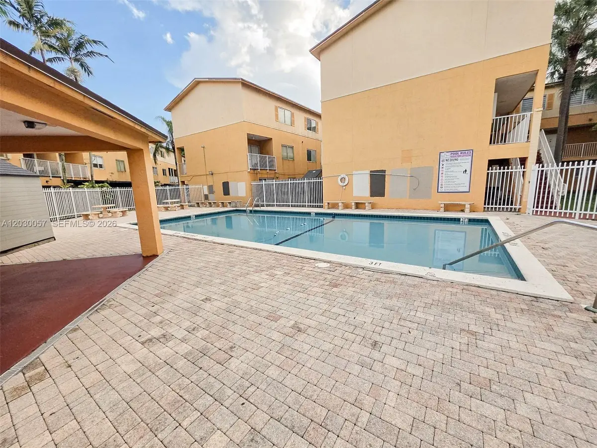 6235 Kendale Lakes Cir #236, Miami, FL 33183 - #1