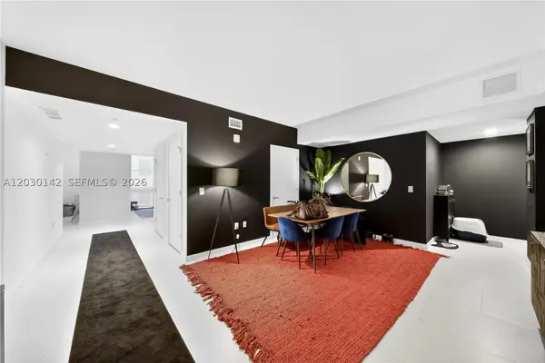 1010 Brickell Ave #2905, Miami, FL 33131
