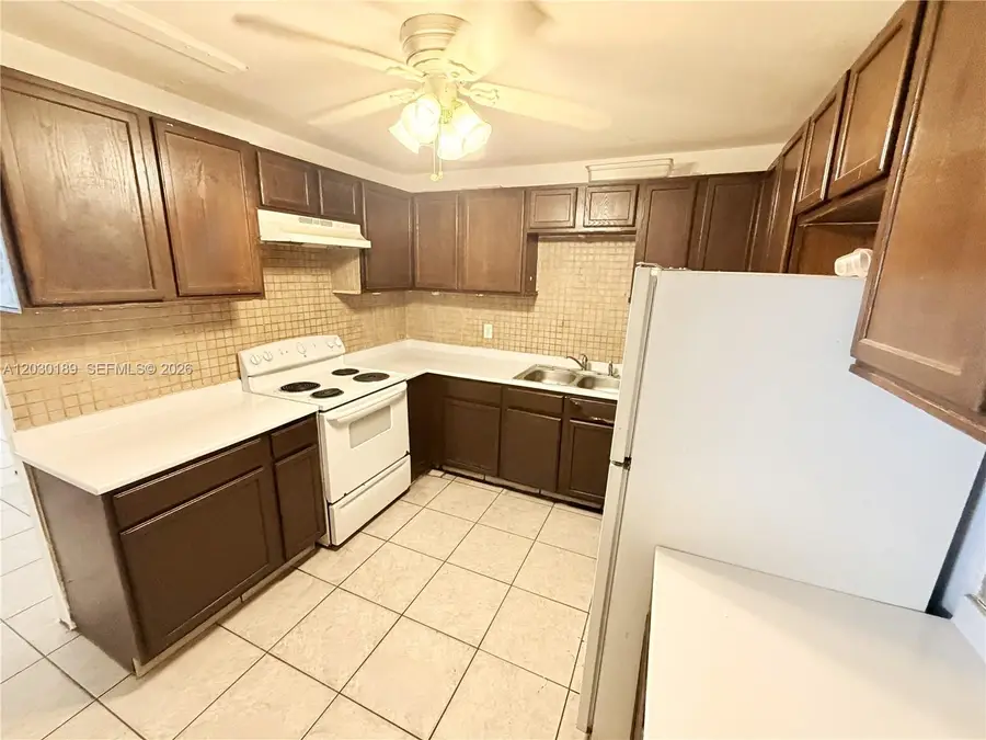1829 N A St #13, Lake Worth, FL 33460 - #2
