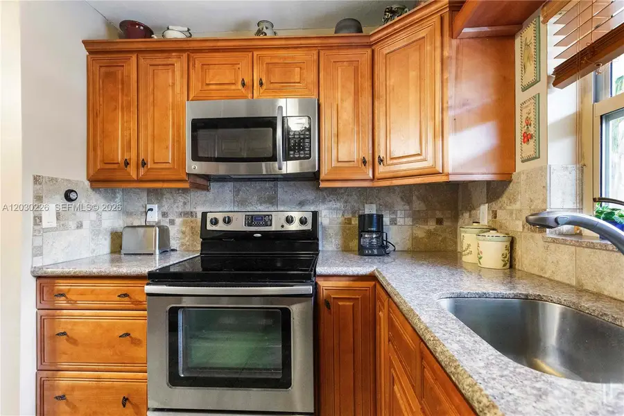 1425 Arthur St #205A, Hollywood, FL 33020 - #3