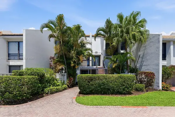 1309 Bridgewood Dr, Boca Raton, FL 33434
