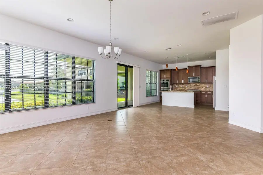 9350 Solstice Cir, Parkland, FL 33076 - #3