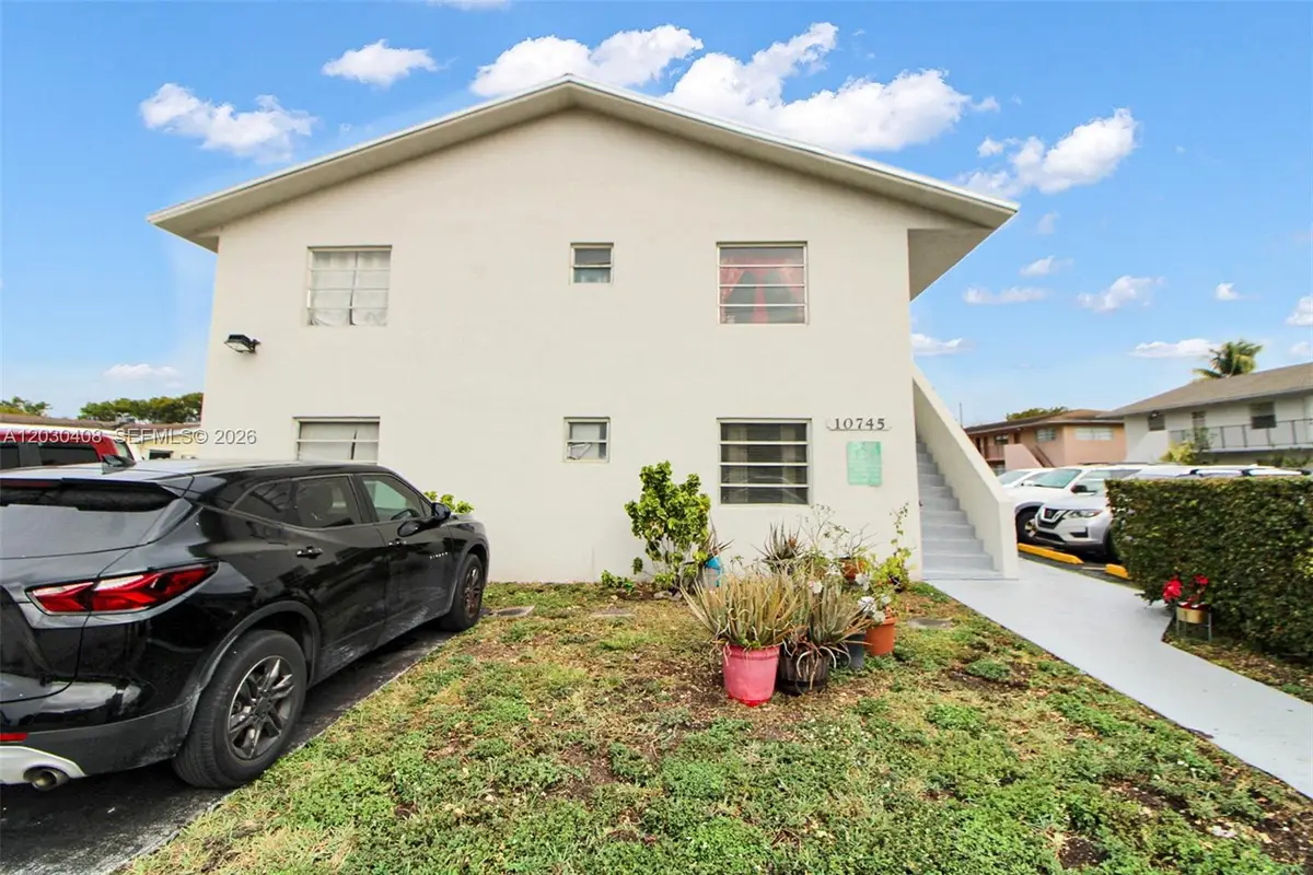 10745 SW 3rd St #6, Sweetwater, FL 33174 - #1