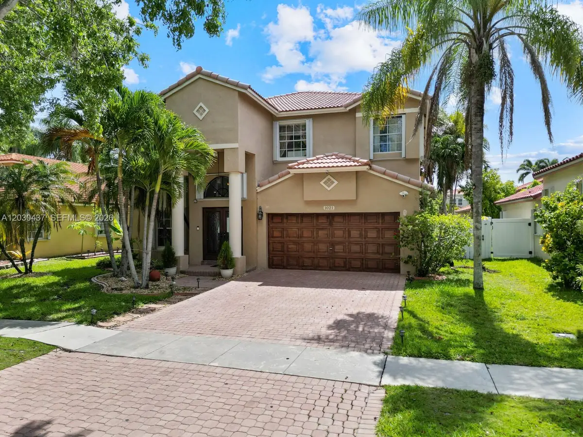 1021 NW 185th Ter, Pembroke Pines, FL 33029 - #1