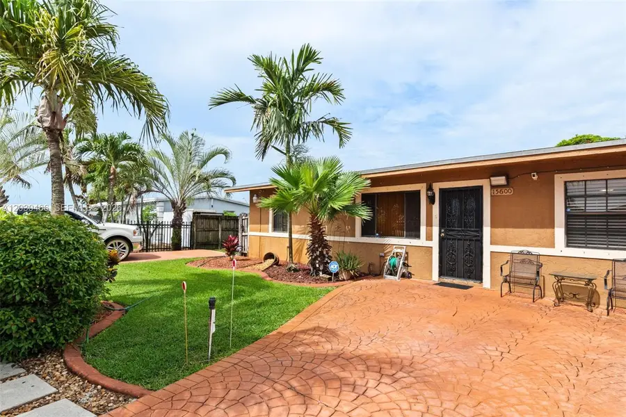 15600 NW 37th Pl, Miami Gardens, FL 33054 - #2