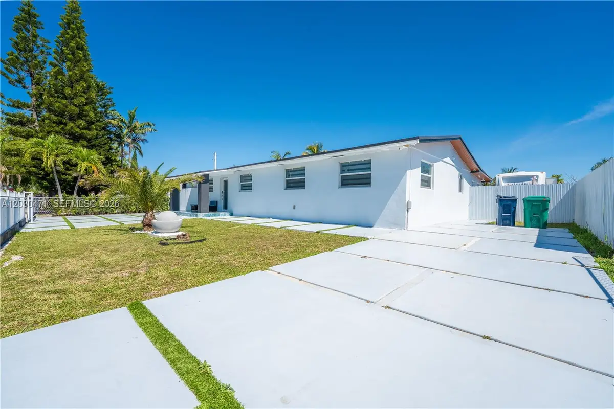 11851 SW 181st St, Miami, FL 33177 - #1