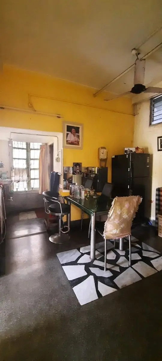 2/1 Rajani Mukherjee Road, City Unavailable, LA 700038 - #2