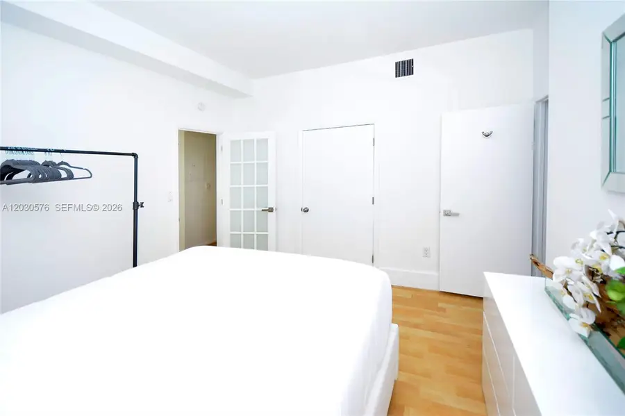 1342 Drexel Ave #105, Miami Beach, FL 33139 - #3