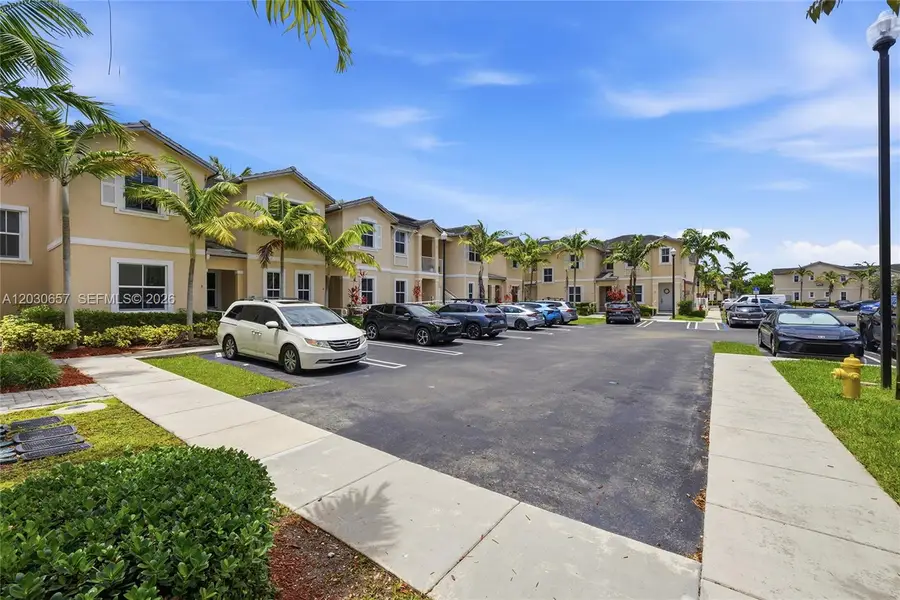 142 SE 28th Ter #6, Homestead, FL 33033 - #2