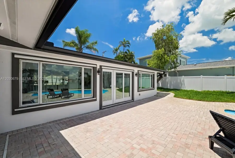 7905 9th Ave S, Saint Petersburg, FL 33707 - #3