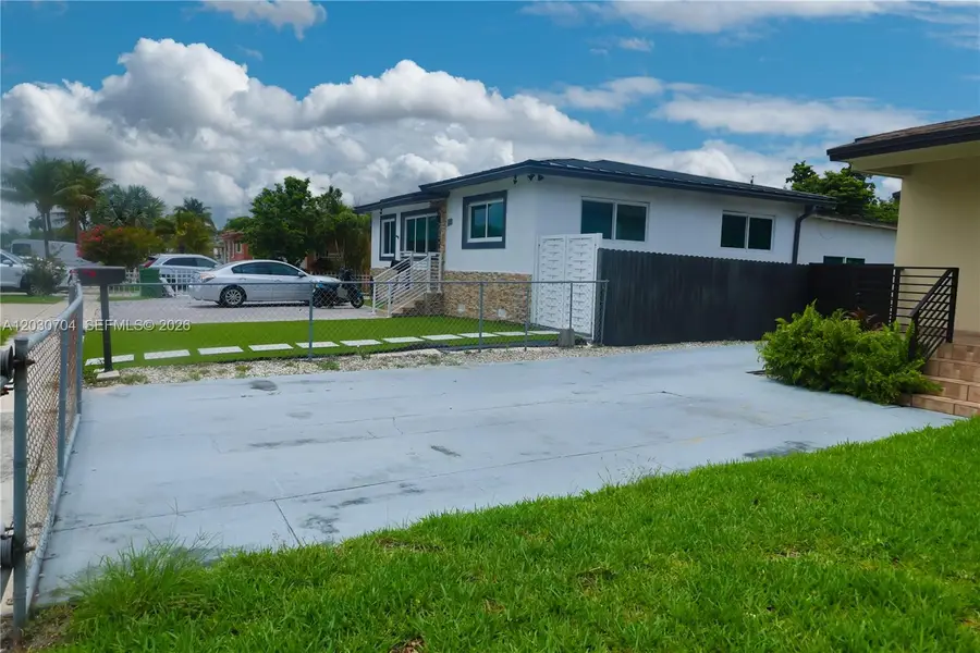 161 E 36th St, Hialeah, FL 33013 - #2