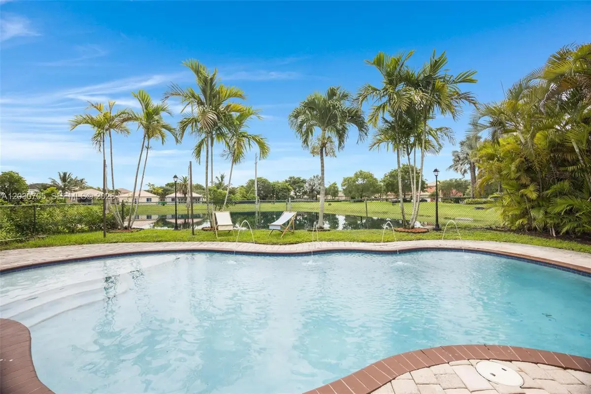 2001 SE 14th Cir, Homestead, FL 33035 - #1
