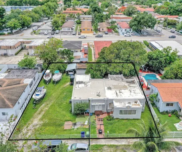 3078 NW Flagler Ter, Miami, FL 33125