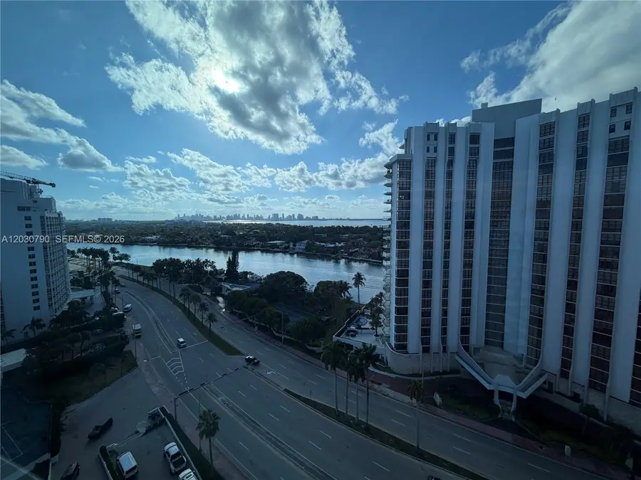 5445 Collins Ave #1506, Miami Beach, FL 33140 - #3