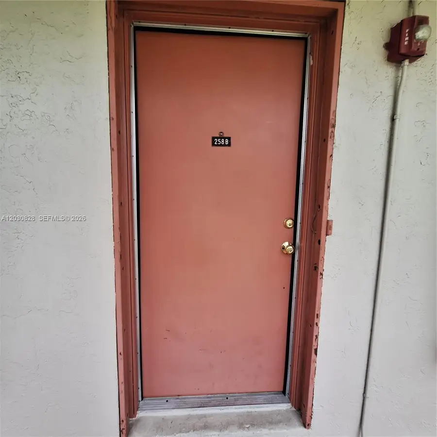 12850 SW 43rd Dr #258-B, Miami, FL 33175 - #3