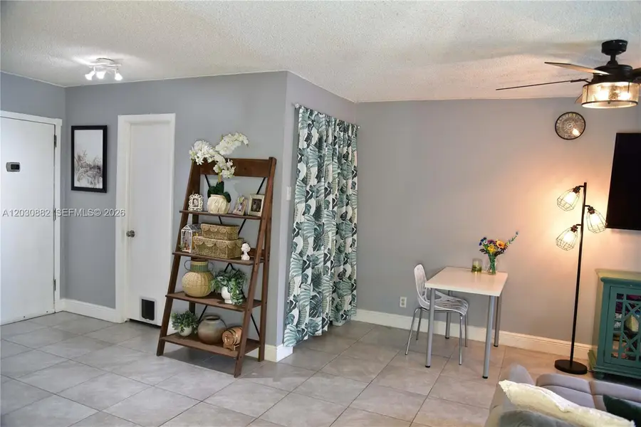 7561 NW 16th St #2303, Plantation, FL 33313 - #3