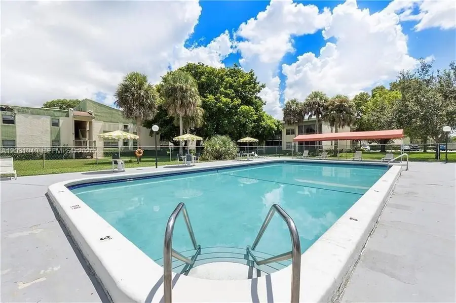 4276 NW 89 Ave #102, Coral Springs, FL 33065 - #2