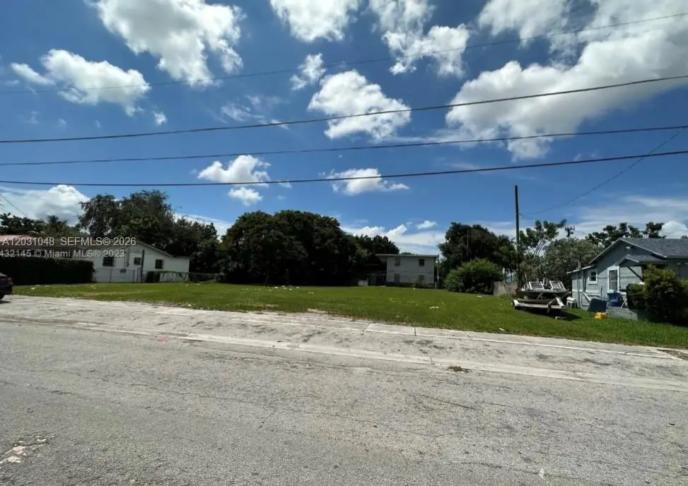 1624 NW 60th St, Miami, FL 33142 - #1