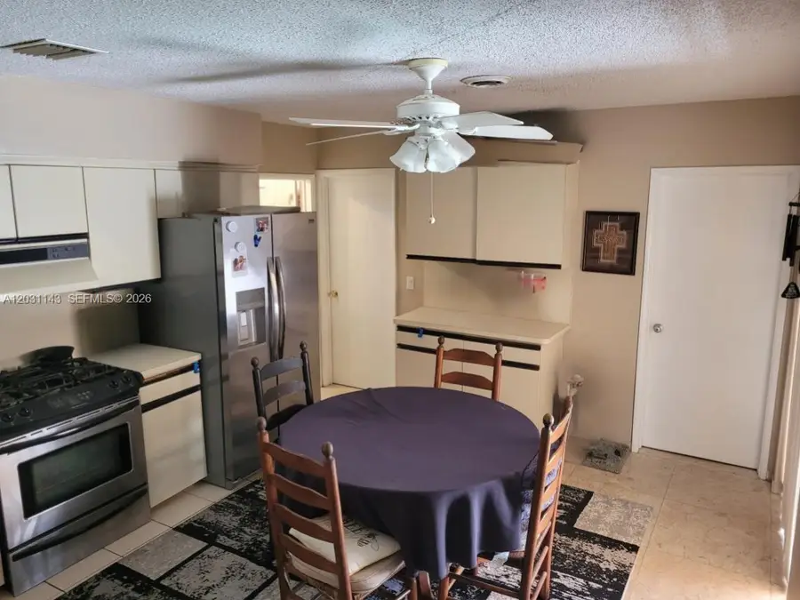 270 SE 1st Ter, Pompano Beach, FL 33060 - #3