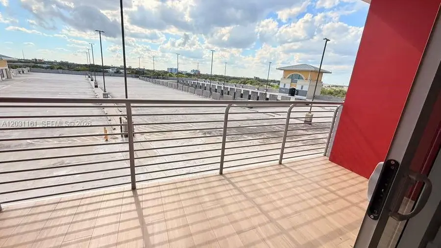 90 Ne 32nd St #624, Miami, FL 33137 - #2