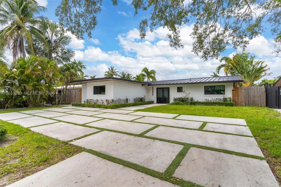 1713 SW 5th St, Fort Lauderdale, FL 33312 - #2