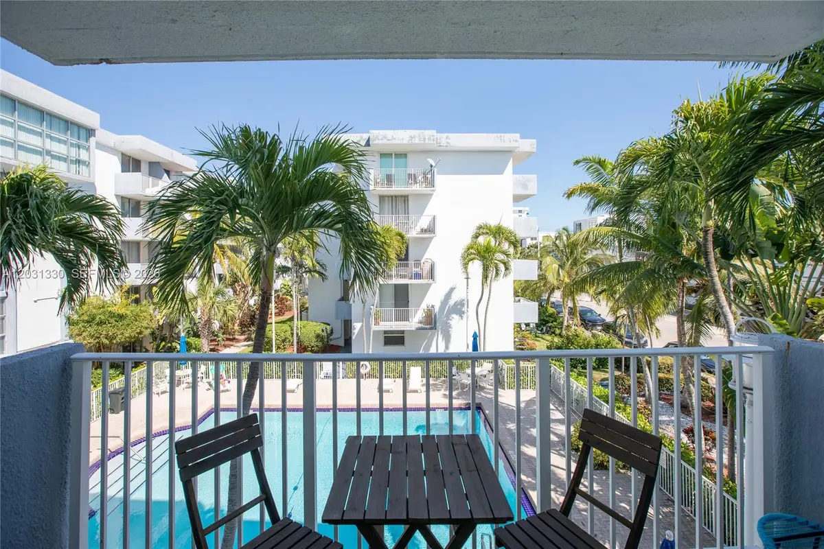 1801 S Treasure Dr #321, North Bay Village, FL 33141 - #1