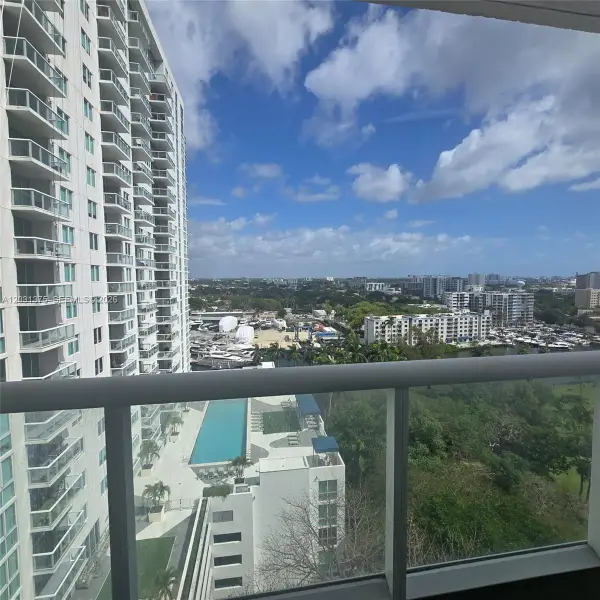 1871 NW S River Dr #1606, Miami, FL 33125