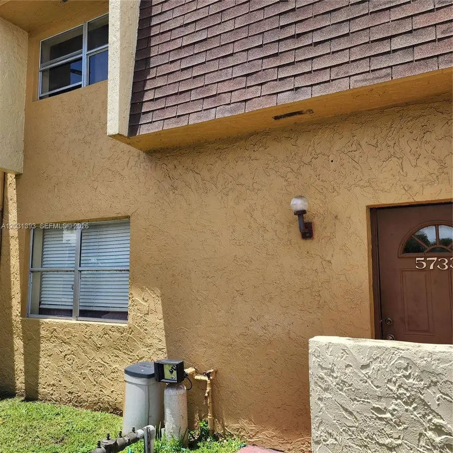 5733 Blueberry Ct, Lauderhill, FL 33313 - #2