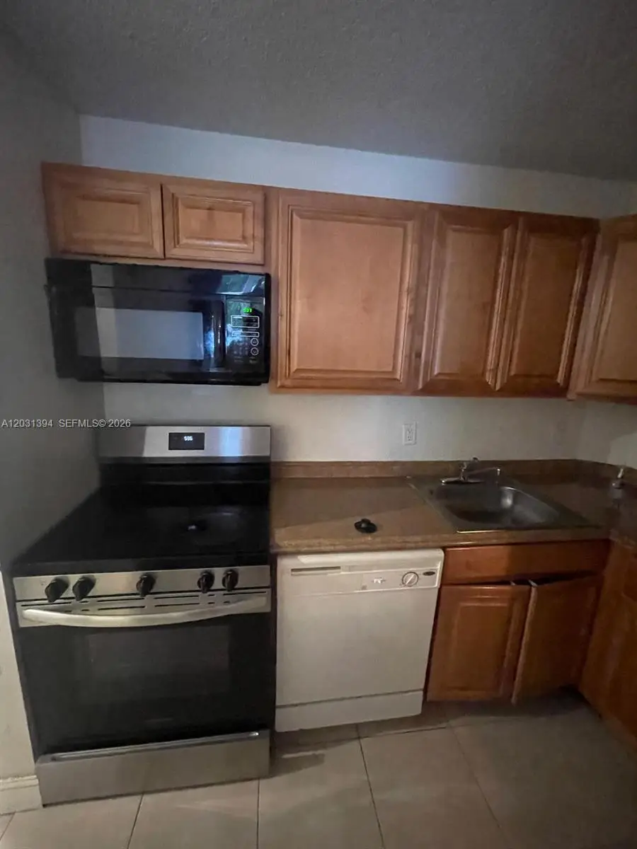 10773 Cleary Blvd, Plantation, FL 33324 - #3