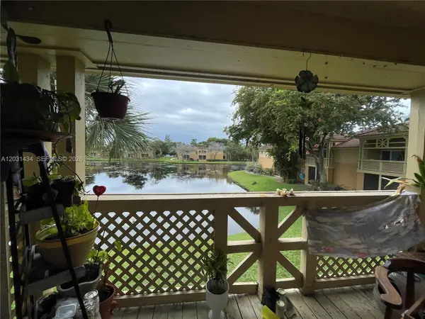 4823 Via Palm Lks #1318, West Palm Beach, FL 33417