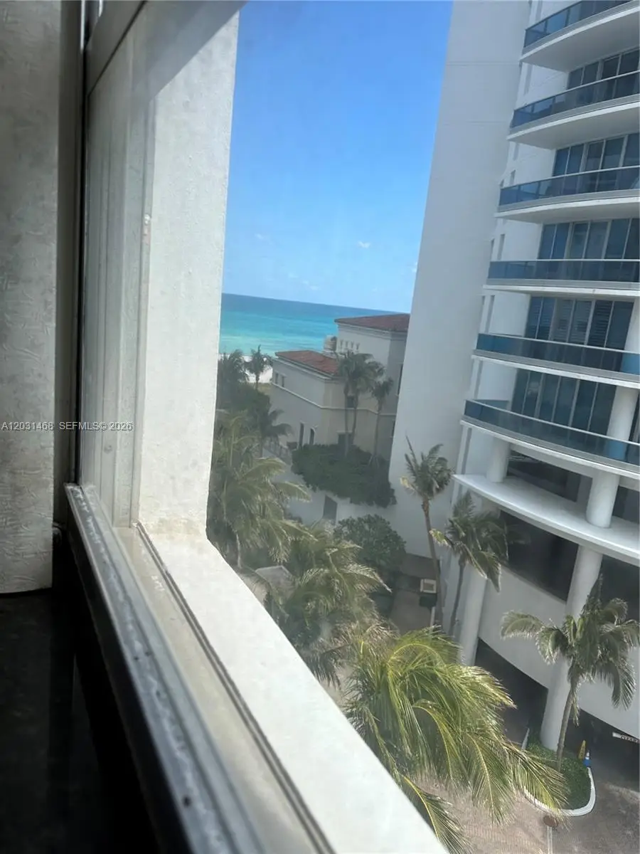 6039 Collins Ave #728, Miami Beach, FL 33140 - #3