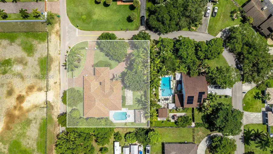 19382 SW 293rd St, Homestead, FL 33030 - #2
