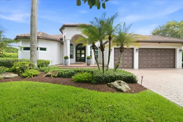 12160 NW 18th St, Plantation, FL 33323