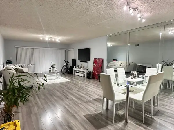 601 Ives Dairy Rd #401-8, Miami, FL 33179