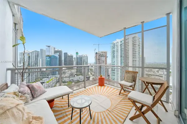 350 S Miami Ave #3912, Miami, FL 33130