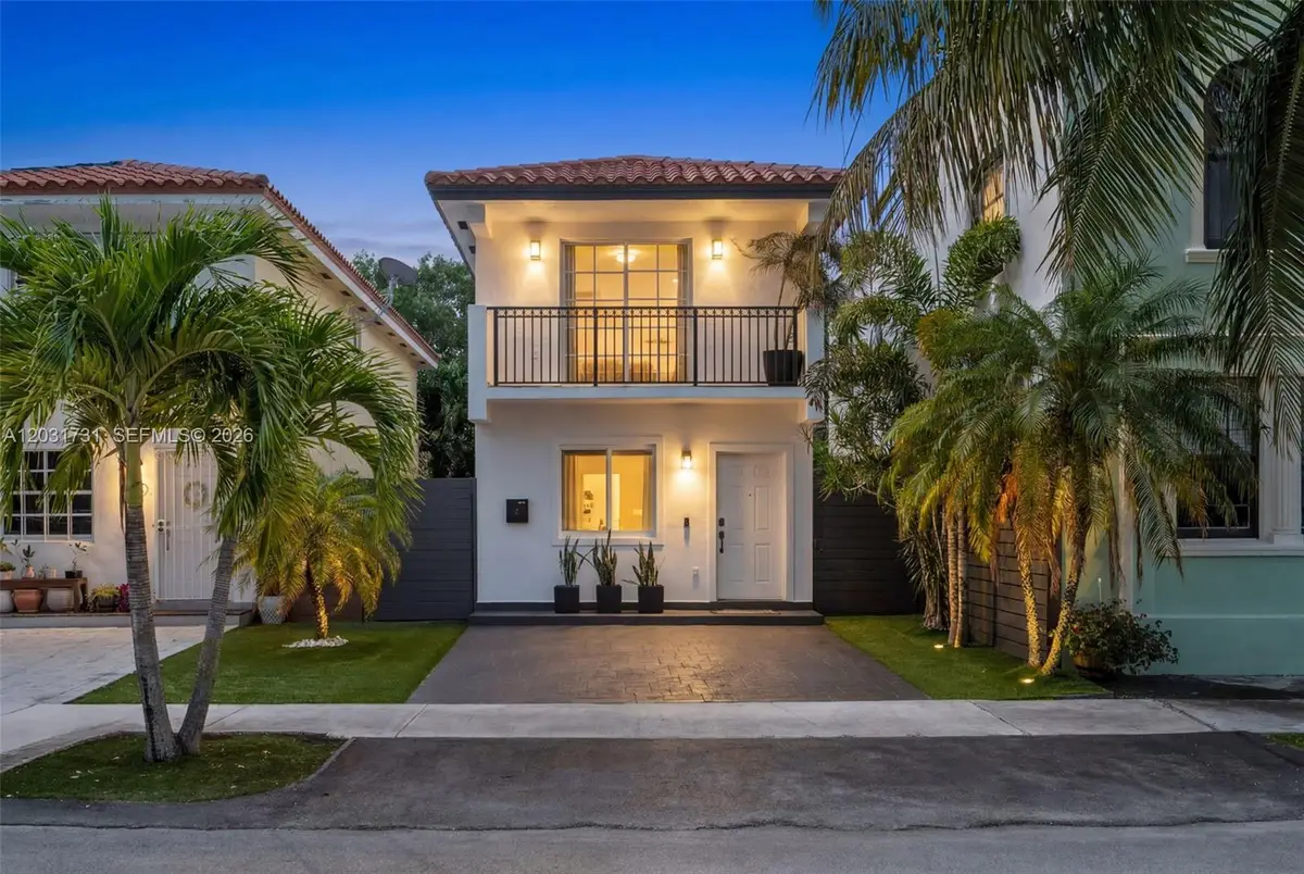 2752 SW 11th St, Miami, FL 33135 - #1