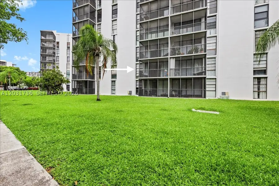 3101 N Country Club Dr #209, Aventura, FL 33180 - #3