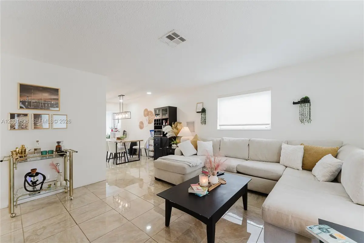 2604 NW 48th St, Tamarac, FL 33309 - #1