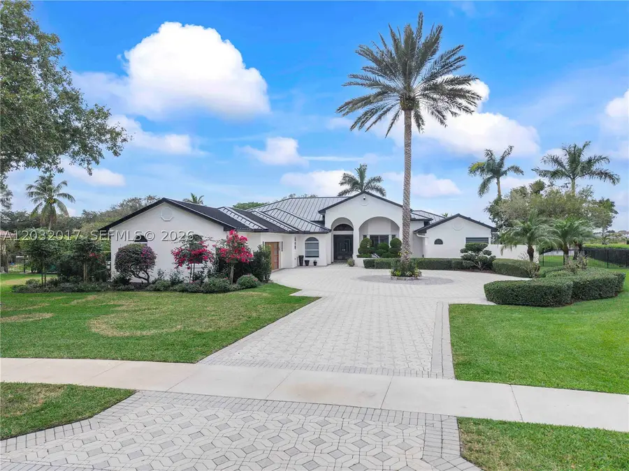 2235 SW 105th Ter, Davie, FL 33324 - #3