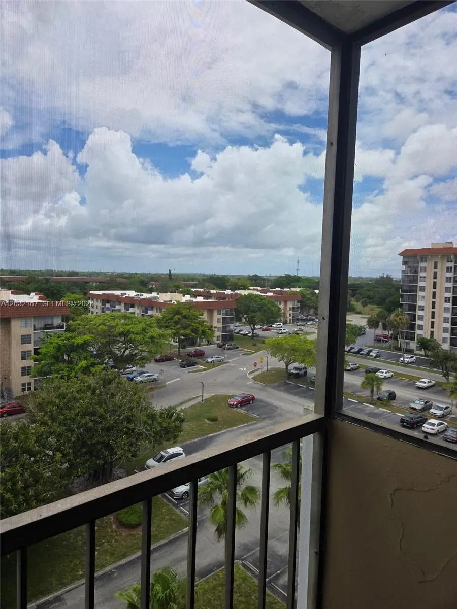 4174 Inverrary Dr #805, Lauderhill, FL 33319 - #1