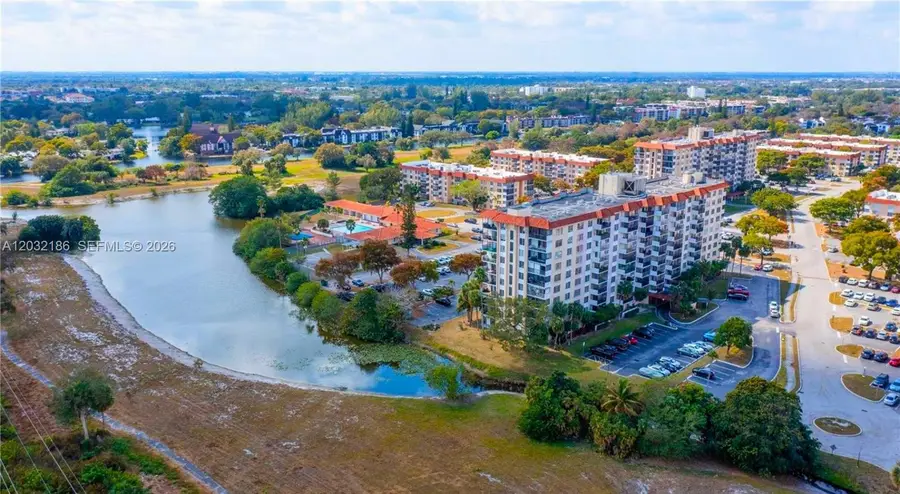 4164 Inverrary Dr #204, Lauderhill, FL 33319 - #2