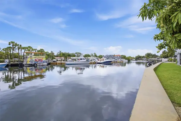 13105 NE Ixora Ct #300, North Miami, FL 33181