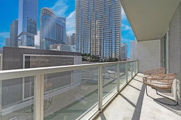 55 SE 6th St #1208, Miami, FL 33131