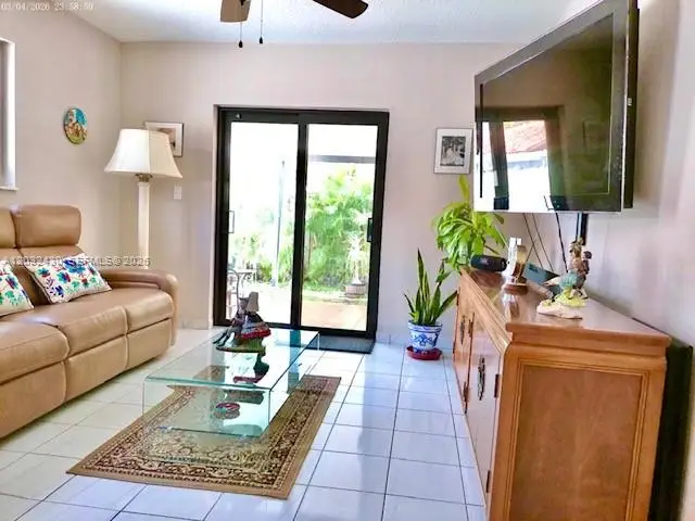 6527 W 22nd Ln, Hialeah, FL 33016 - #3