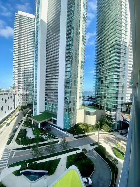 501 NE 31st St #802, Miami, FL 33137